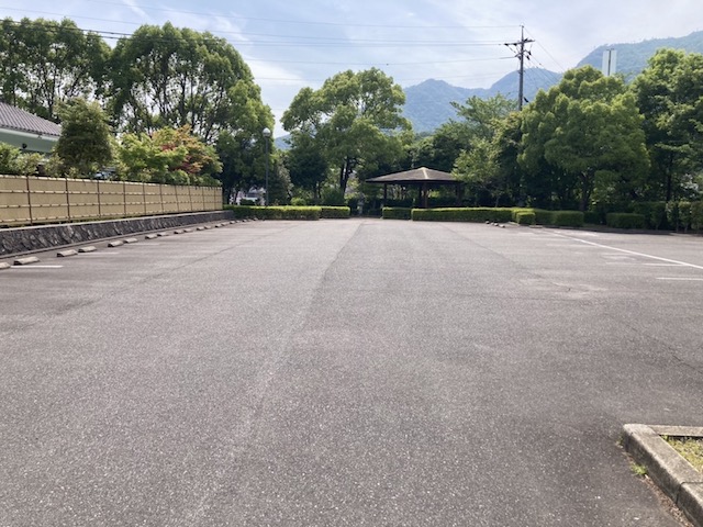 廿日市市火葬場霊峯苑　駐車場