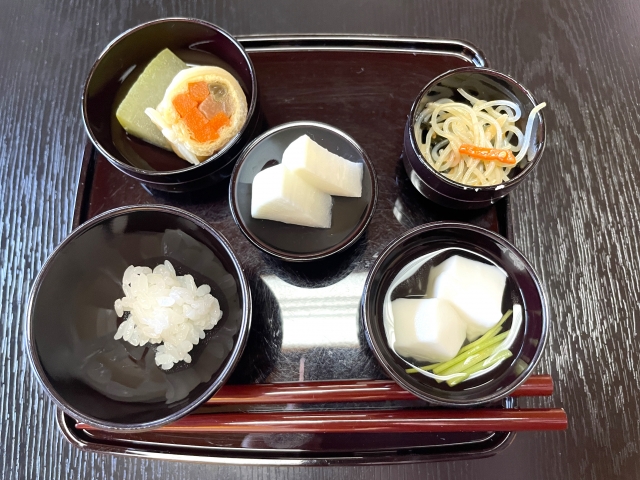 陰膳(霊供膳)
